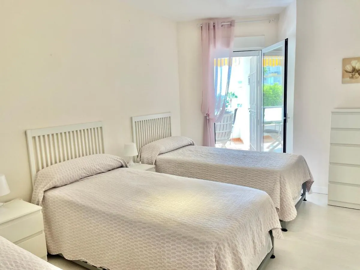 Marbella Del Mar II - Eaw Homes דירה